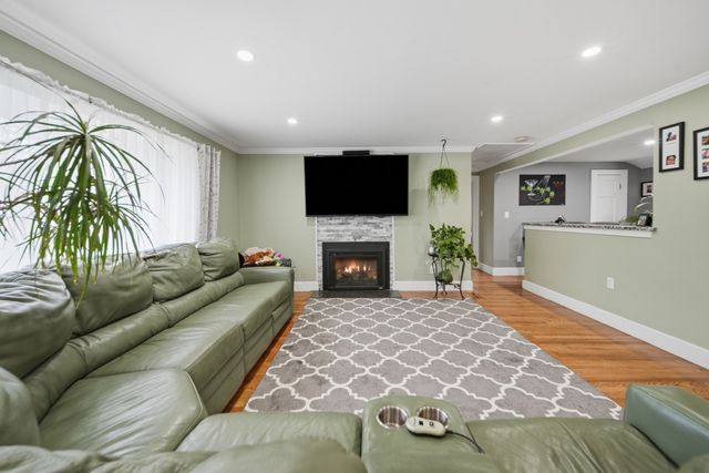15 Bow, Danvers, MA 01923