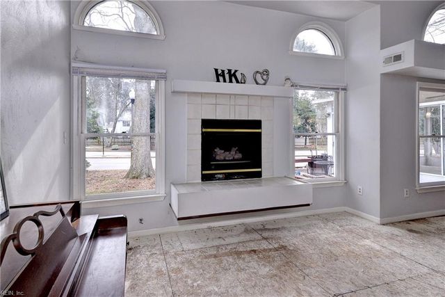 1610 Westport CRES, Newport News, VA 23602