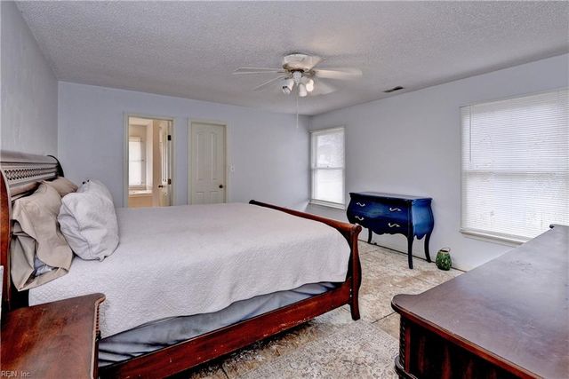 1610 Westport CRES, Newport News, VA 23602