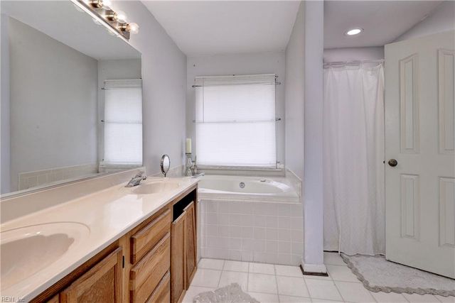 1610 Westport CRES, Newport News, VA 23602