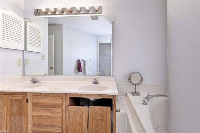 1610 Westport CRES, Newport News, VA 23602