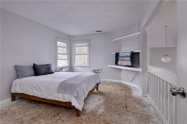 1610 Westport CRES, Newport News, VA 23602