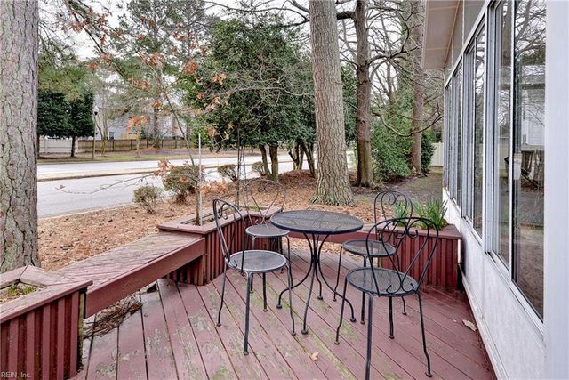 1610 Westport CRES, Newport News, VA 23602