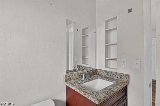 273 Whittier AVE, North Fort Myers, FL 33917