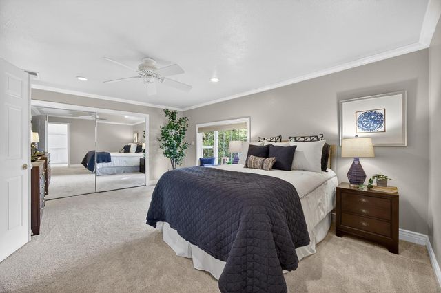 8560 Phoenix Ave, Fair Oaks, CA 95628