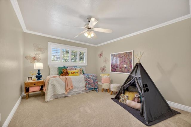 8560 Phoenix Ave, Fair Oaks, CA 95628