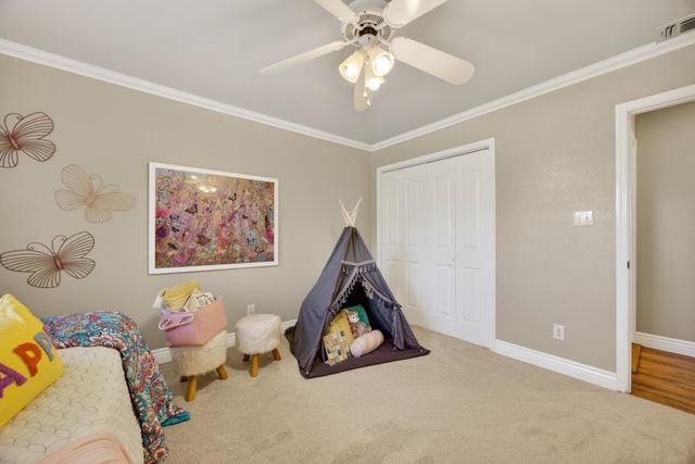 8560 Phoenix Ave, Fair Oaks, CA 95628