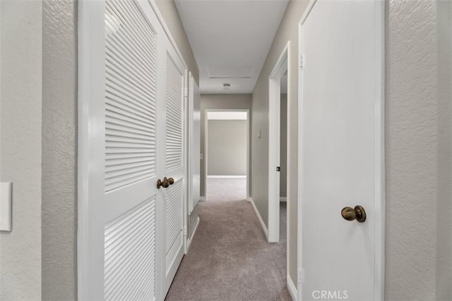 19 Exeter 16, Irvine, CA 92612