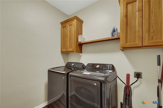 596 Riviera Drive, Canyon Lake, TX 78133
