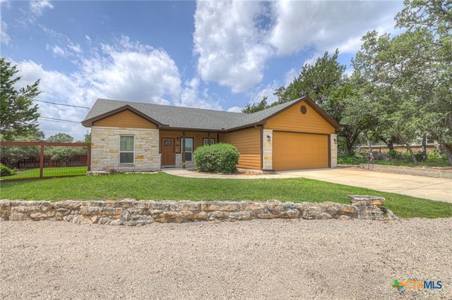 596 Riviera Drive, Canyon Lake, TX 78133