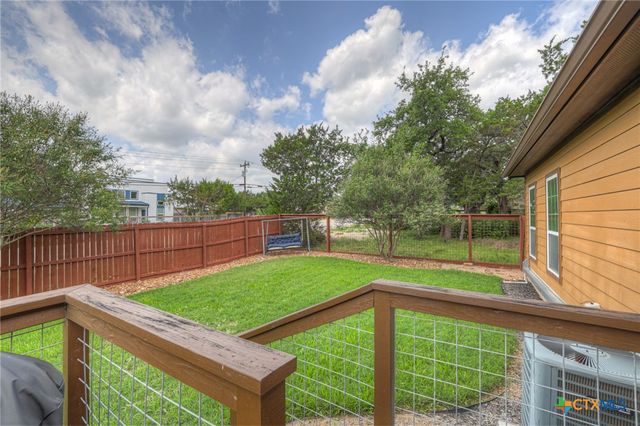 596 Riviera Drive, Canyon Lake, TX 78133