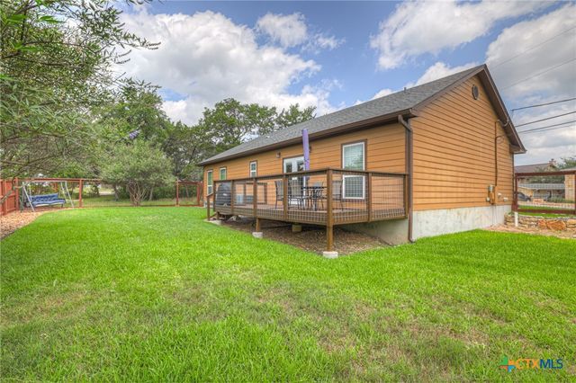 596 Riviera Drive, Canyon Lake, TX 78133