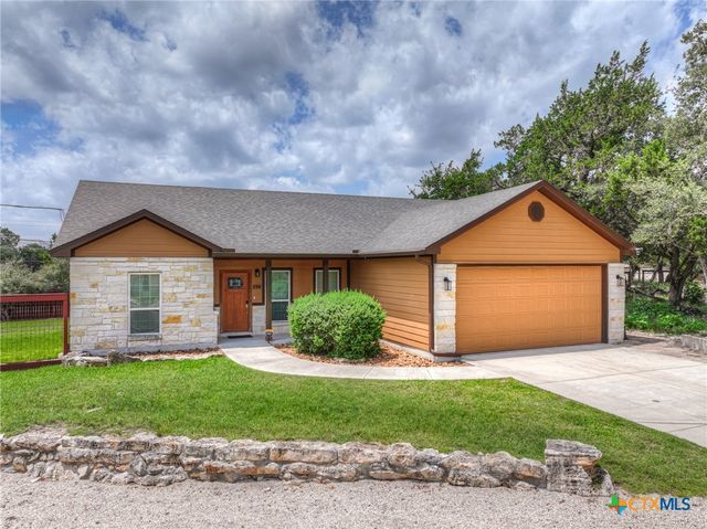 596 Riviera Drive, Canyon Lake, TX 78133