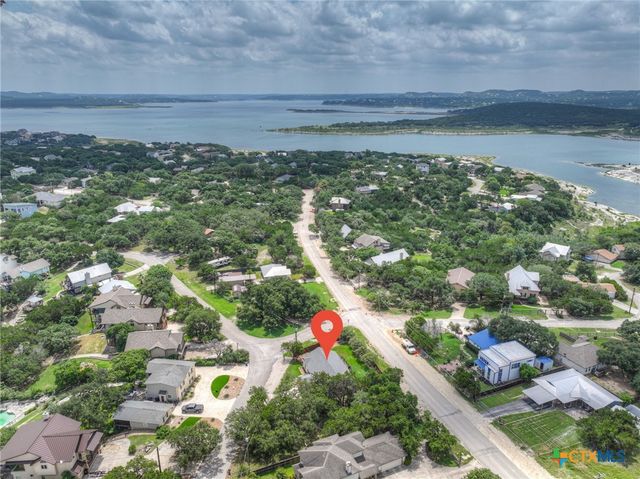 596 Riviera Drive, Canyon Lake, TX 78133