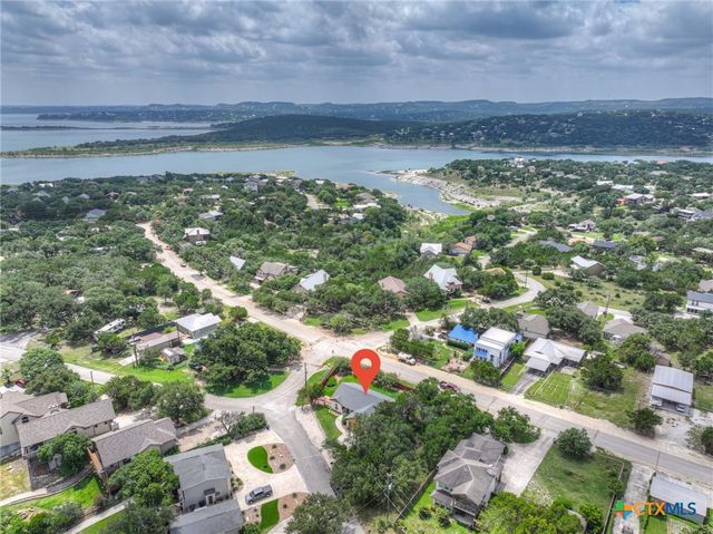 596 Riviera Drive, Canyon Lake, TX 78133