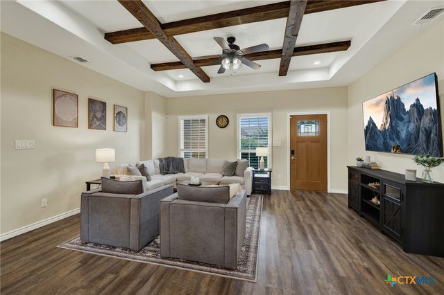 596 Riviera Drive, Canyon Lake, TX 78133