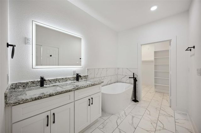 7832 Booker Street A, Houston, TX 77028