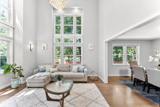 142 Edinboro St 142, Newton, MA 02460