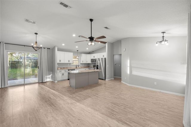 6525 NW 62ND AVENUE, Ocala, FL 34482