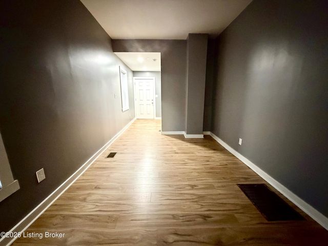 112 N 18th St, Louisville, KY 40203