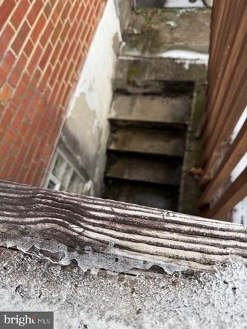 5244 DARIEN RD, Baltimore, MD 21206