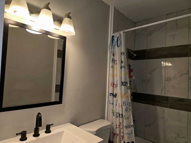 3006 Buttonwood Walk, Hazel Crest, IL 60429