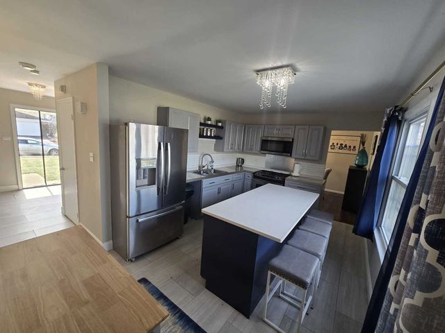 3006 Buttonwood Walk, Hazel Crest, IL 60429