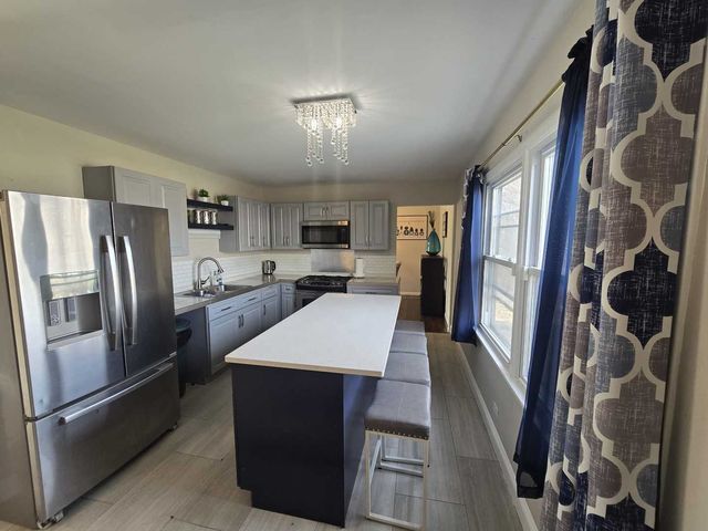 3006 Buttonwood Walk, Hazel Crest, IL 60429