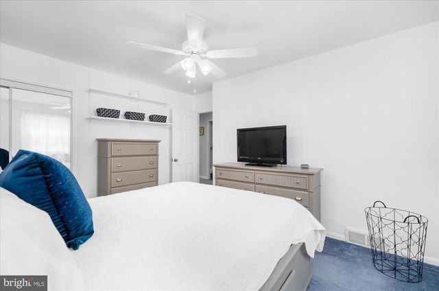 333 CENTRAL DR, Lansdale, PA 19446