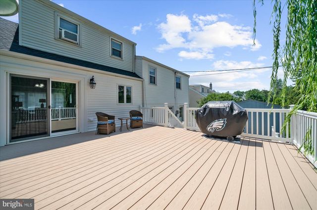 333 CENTRAL DR, Lansdale, PA 19446