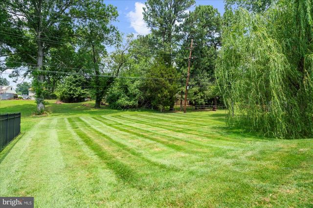 333 CENTRAL DR, Lansdale, PA 19446