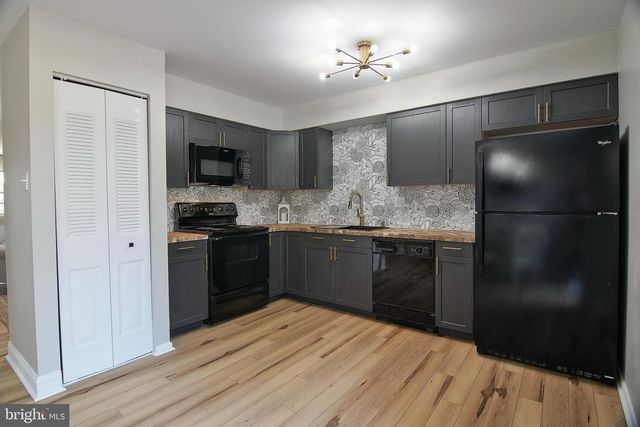 2705 WALNUT RIDGE ESTS, Pottstown, PA 19464