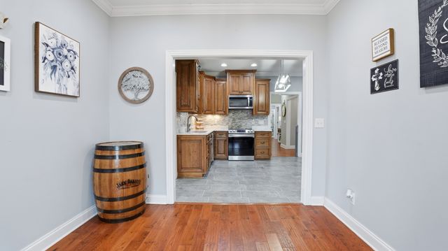 82 Majestic Dr, Decherd, TN 37324