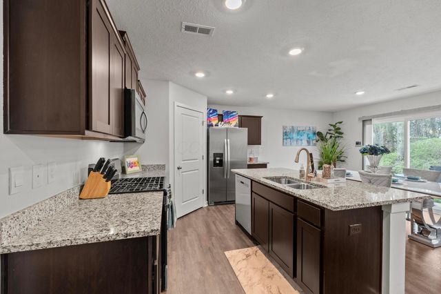 5969 Hollett Drive S, Columbus, OH 43232