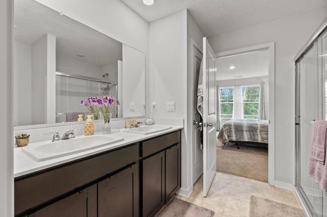 5969 Hollett Drive S, Columbus, OH 43232