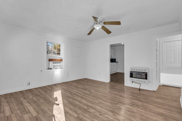 1006 Adair Ave, Columbia, TN 38401