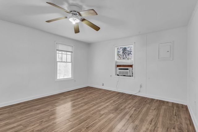 1006 Adair Ave, Columbia, TN 38401