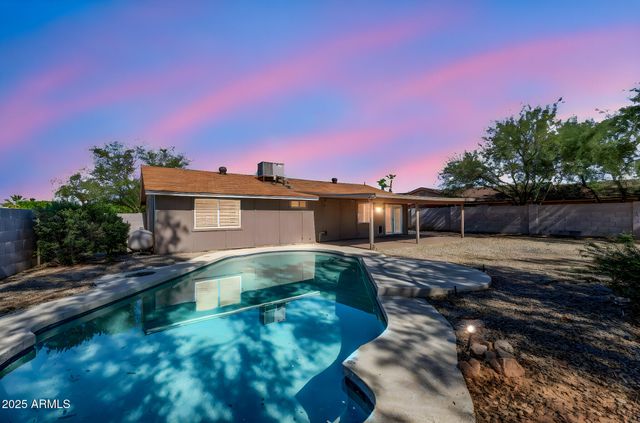 1403 W LOS ARBOLES Place, Chandler, AZ 85224