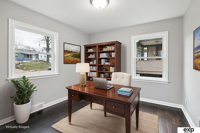 2102 S 49 Street, Omaha, NE 68106