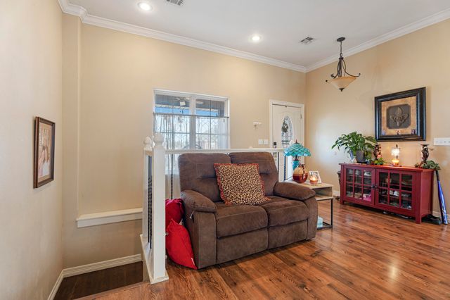 2850 Harber Oaks Loop, Grove, OK 74344