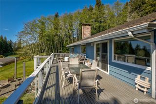 16 Channel View Lane, Hoquiam, WA 98550