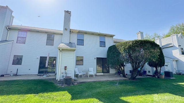 2904 Stonehedge Road, Edison, NJ 08820
