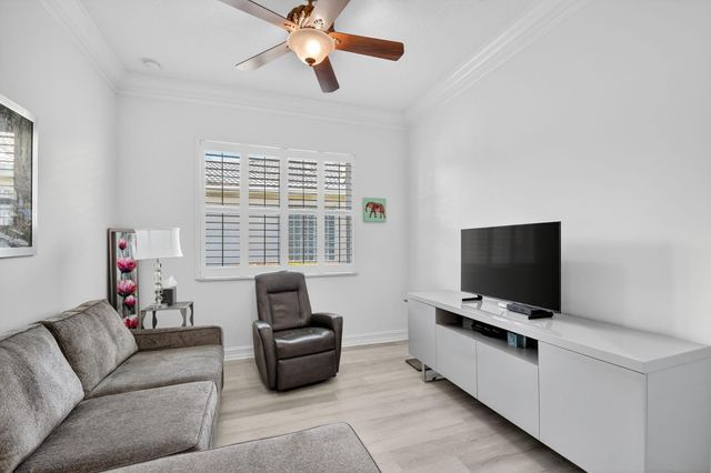 10849 Deer Park Lane, Boynton Beach, FL 33437