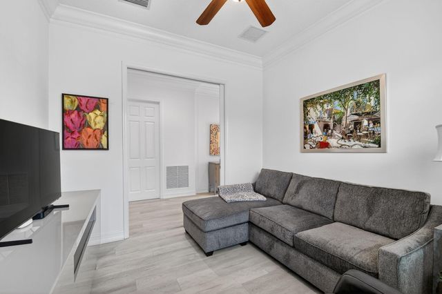 10849 Deer Park Lane, Boynton Beach, FL 33437