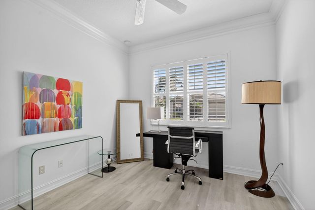 10849 Deer Park Lane, Boynton Beach, FL 33437