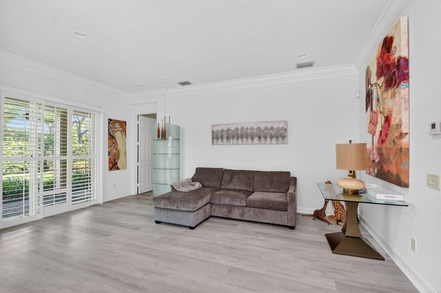 10849 Deer Park Lane, Boynton Beach, FL 33437