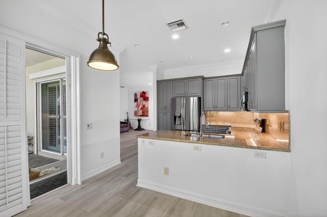 10849 Deer Park Lane, Boynton Beach, FL 33437