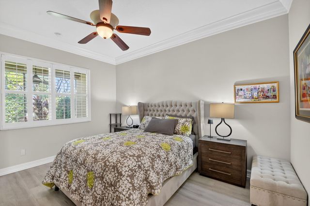 10849 Deer Park Lane, Boynton Beach, FL 33437