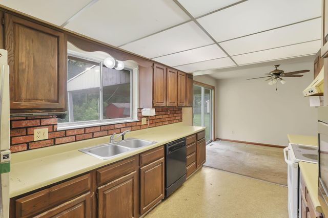 82 N Belmar Drive, Reynoldsburg, OH 43068