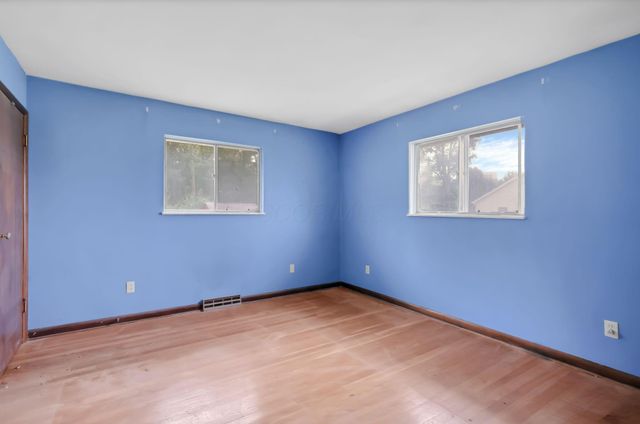 82 N Belmar Drive, Reynoldsburg, OH 43068